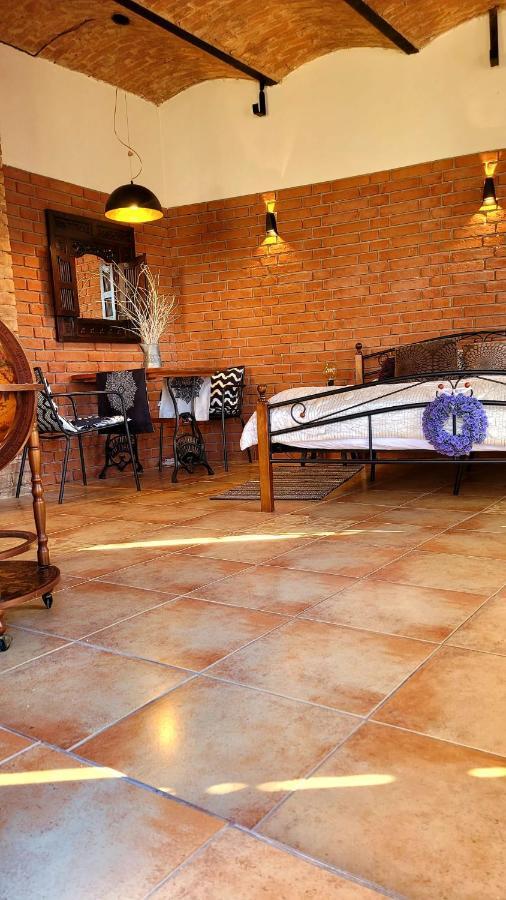 Studio Colonial Rumburk Luaran gambar